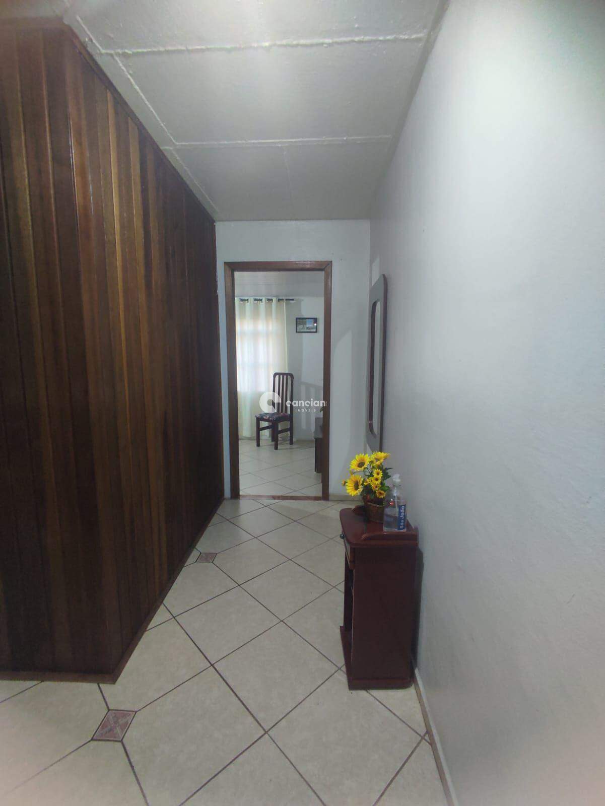 Apartamento à venda no Tancredo Neves: 