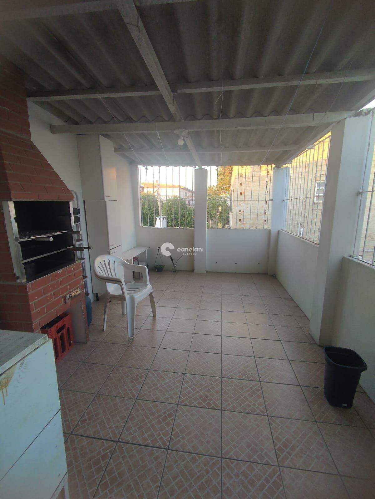 Apartamento à venda no Tancredo Neves: 