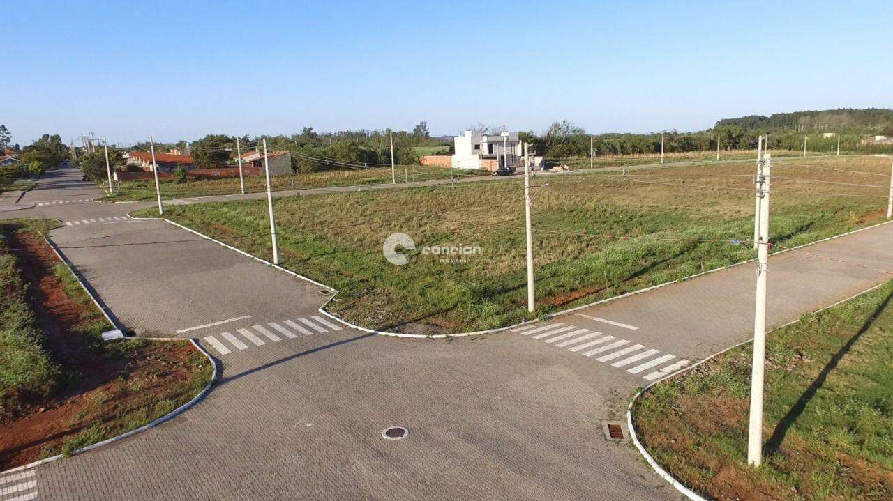Terreno à venda no Camobi: 