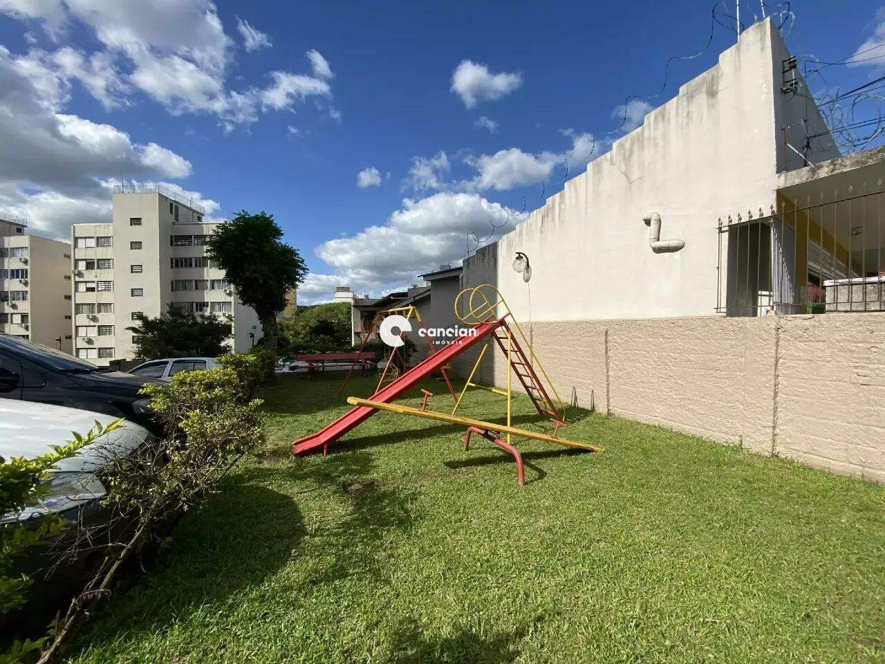 Apartamento para aluguel no Centro: 