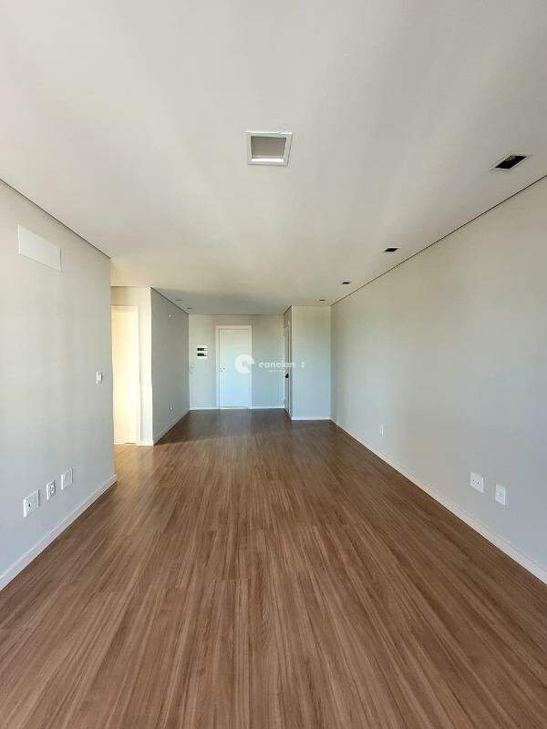 Apartamento para aluguel no Menino Jesus: 