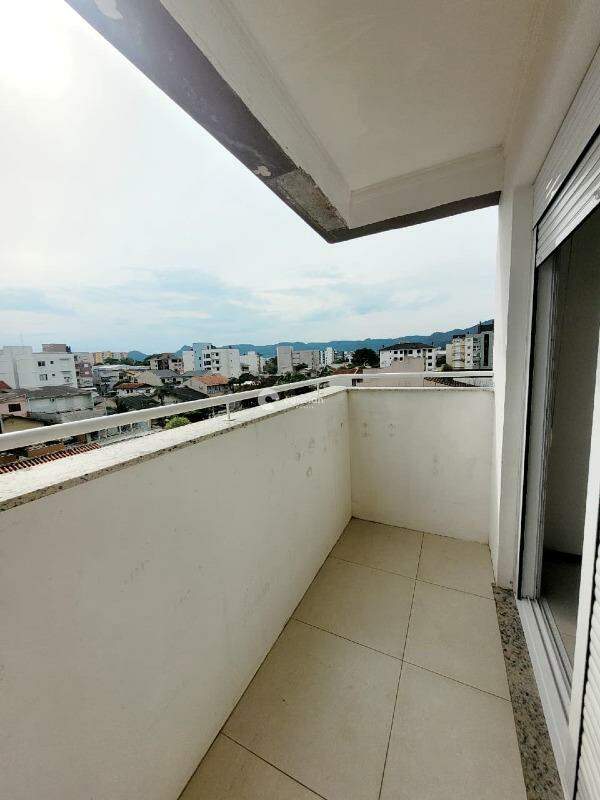 Apartamento para aluguel no Camobi: 