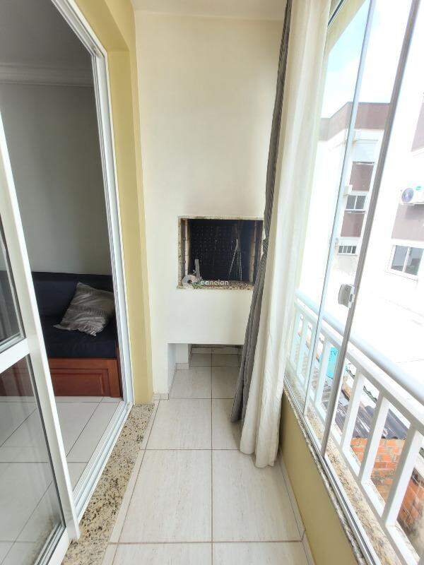 Apartamento para aluguel no Camobi: 
