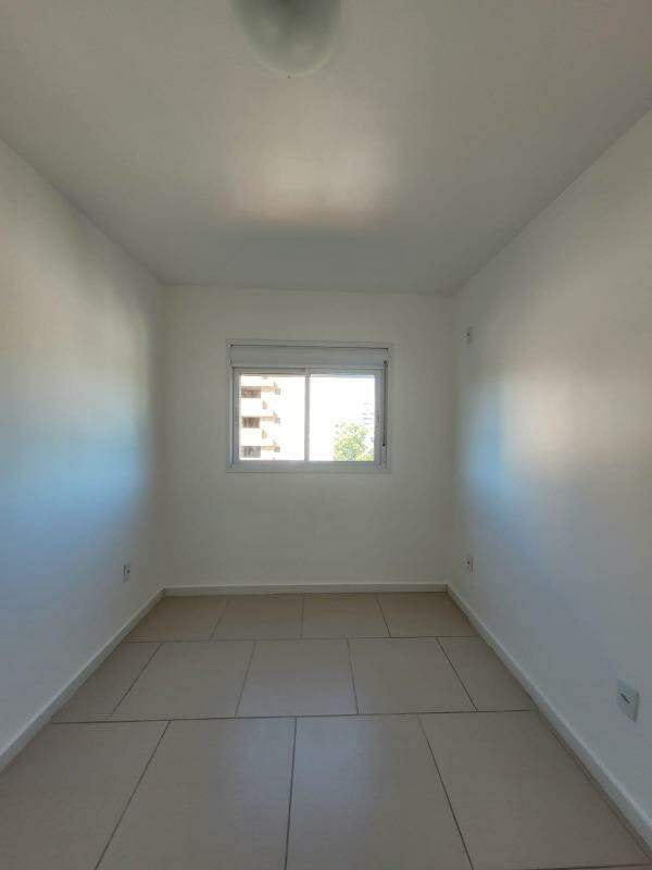 Apartamento para aluguel no Camobi: 