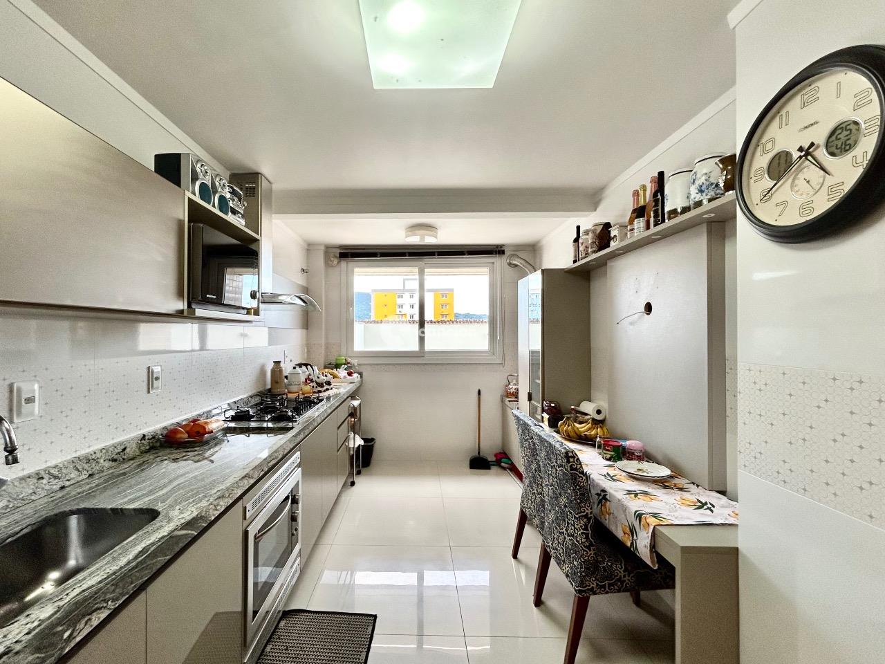 Apartamento à venda no Camobi: 