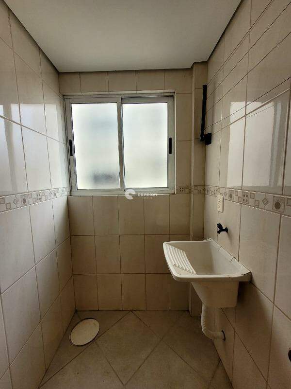 Apartamento para aluguel no Nossa Senhora do Rosário: 