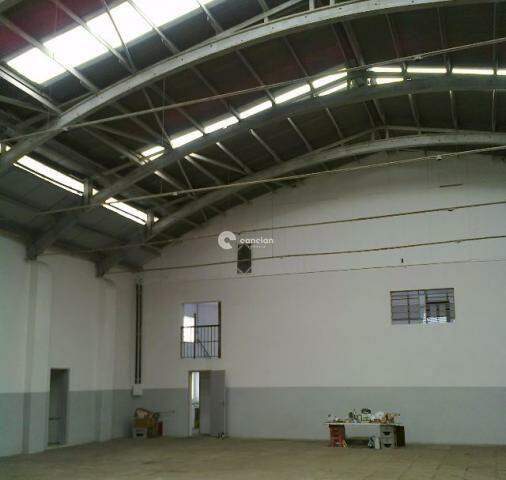 Pavilhão à venda no São Luíz: 