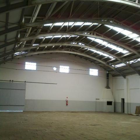 Pavilhão à venda no São Luíz: 