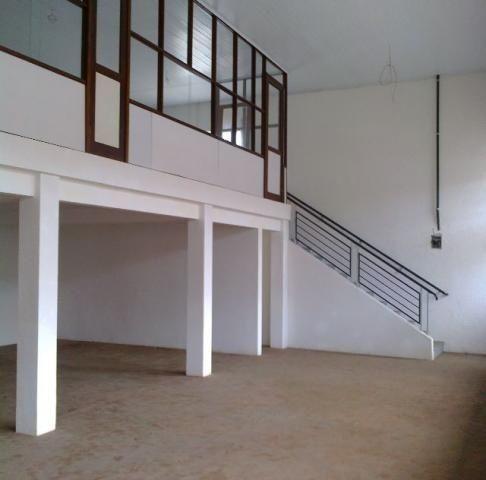 Pavilhão à venda no São Luíz: 