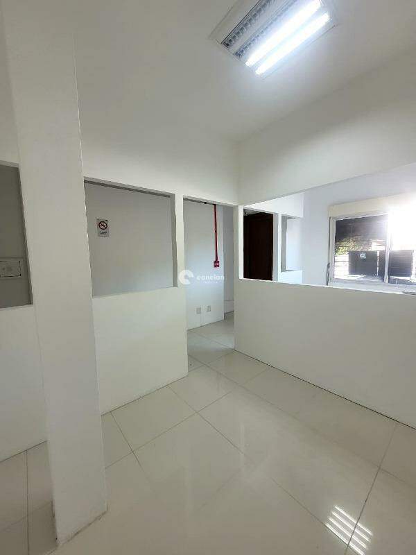 Sala Comercial para aluguel no Nossa Senhora do Rosário: 