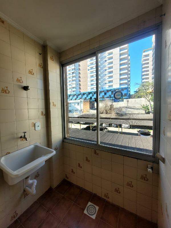Apartamento para aluguel no Centro: 