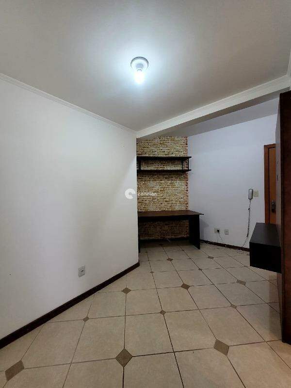 Apartamento para aluguel no Nossa Senhora das Dores: 