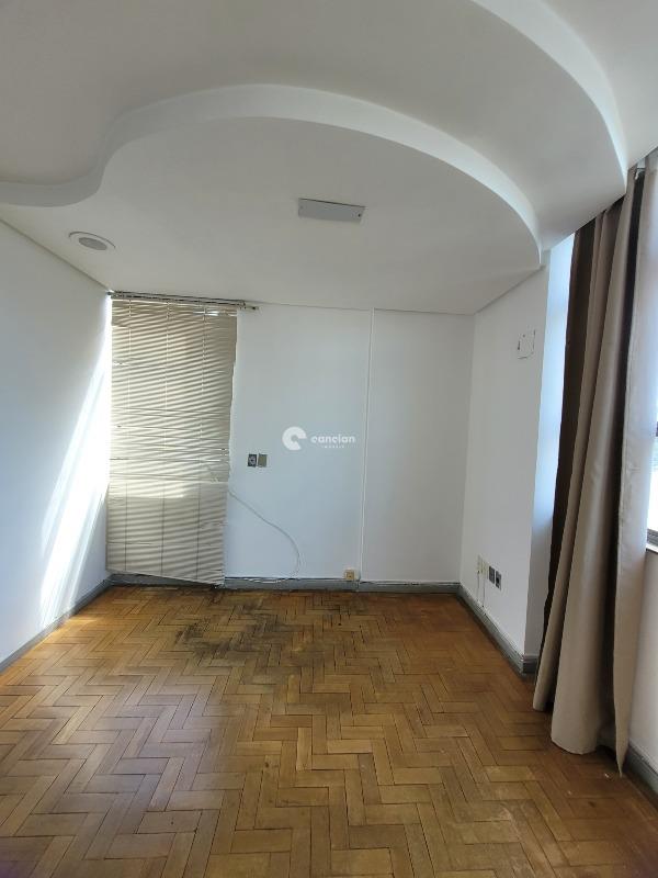 Sala Comercial para aluguel no Centro: 