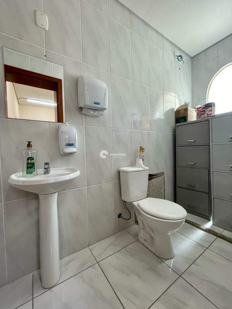 Sala Comercial à venda no Centro: 