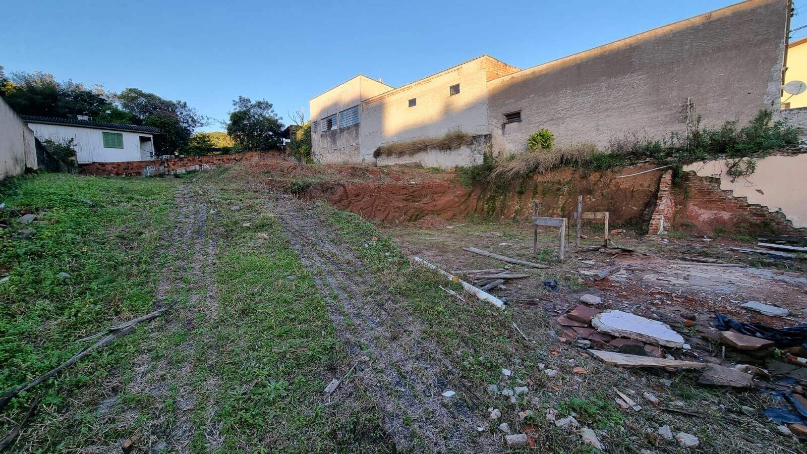 Terreno à venda no Centro: 