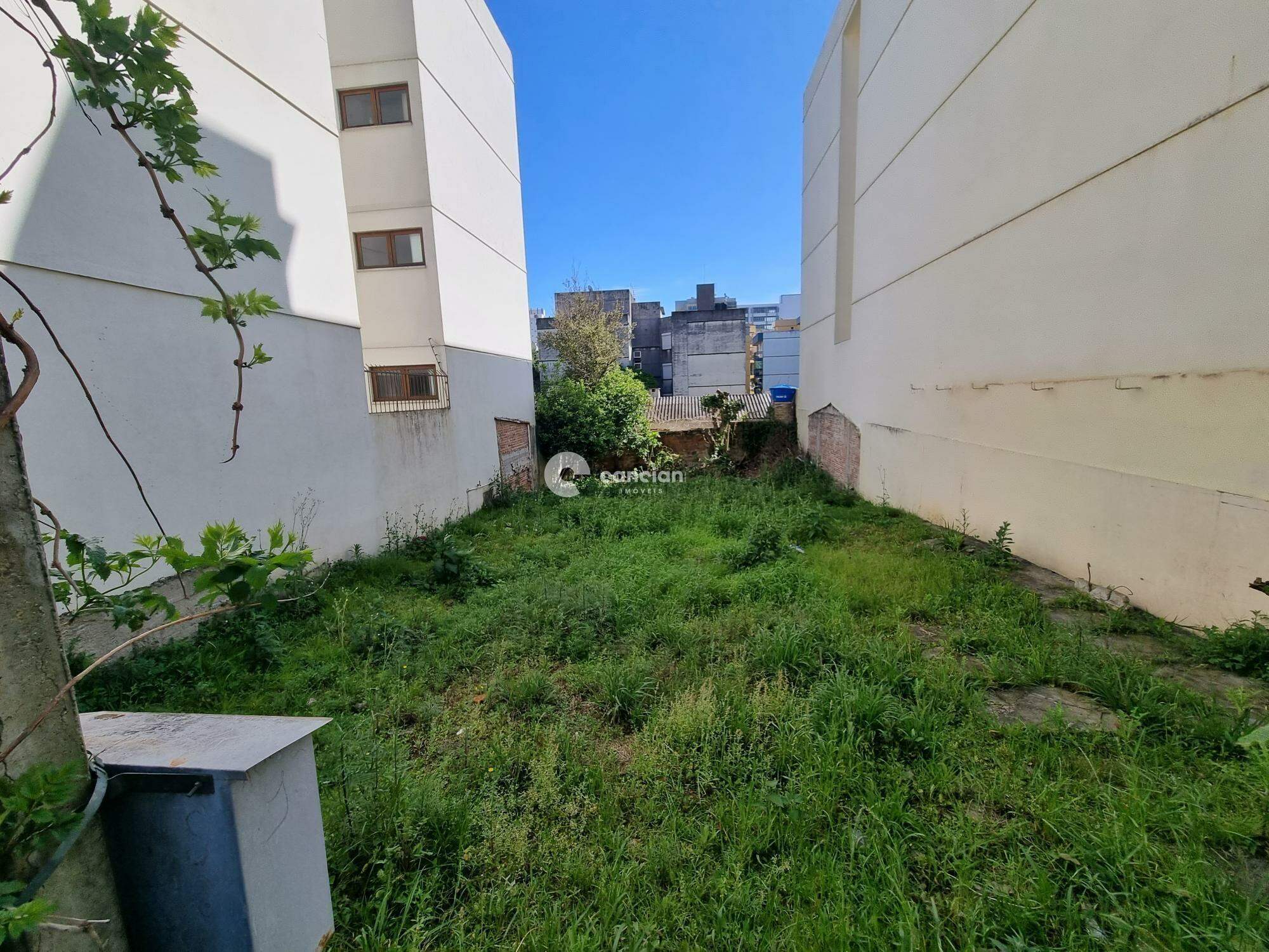 Terreno à venda no Centro: 