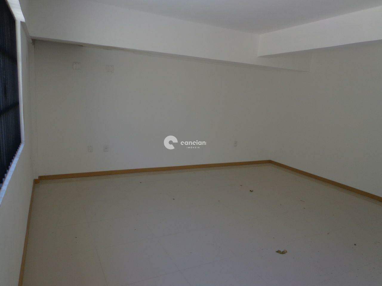 Sala Comercial à venda no Presidente João Goulart: 