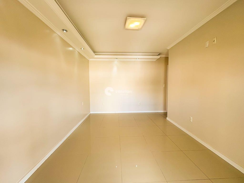 Casa de Condomínio à venda no Camobi: 