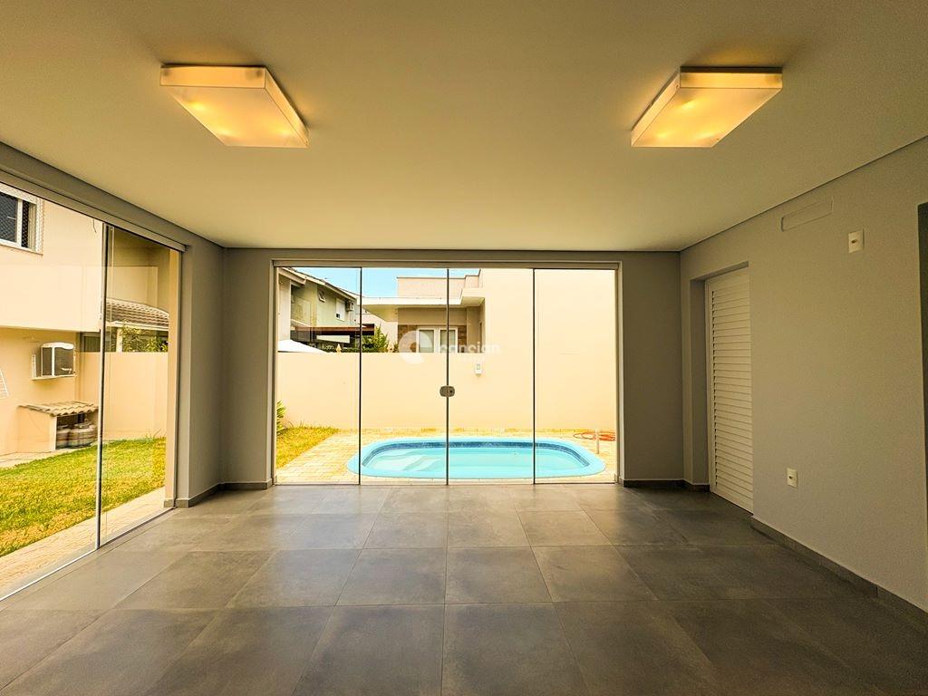 Casa de Condomínio à venda no Camobi: 