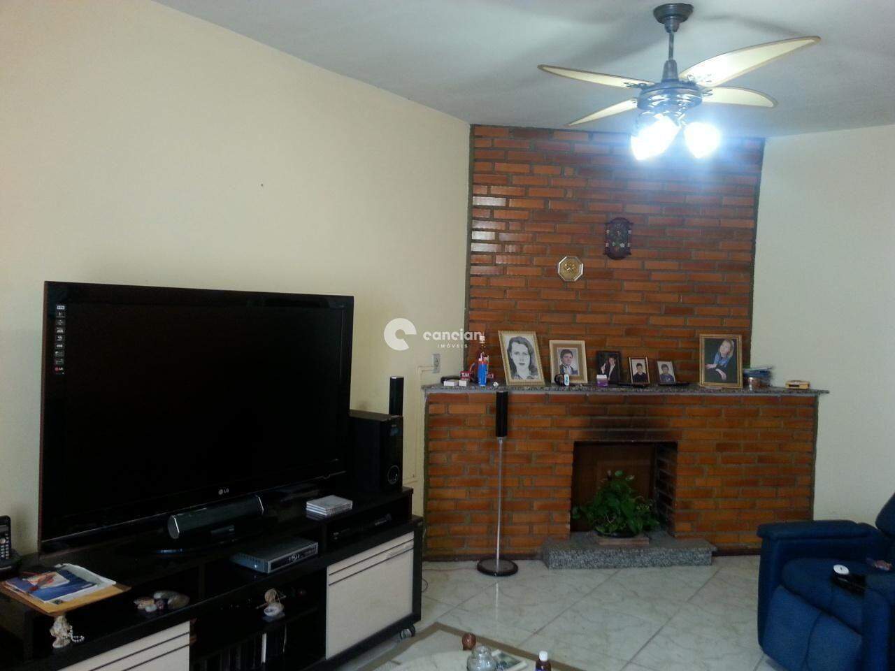 Sobrado à venda no Dom Antônio Reis: 