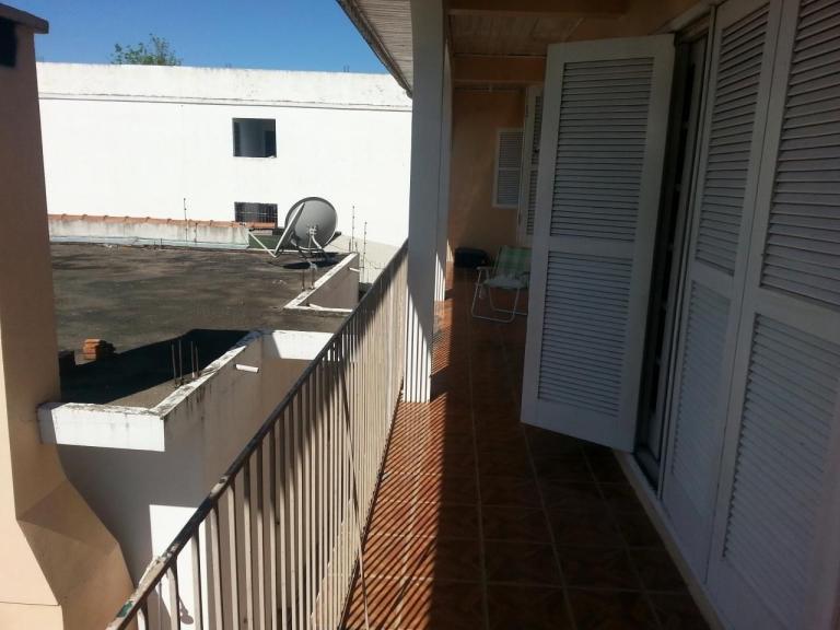 Sobrado à venda no Dom Antônio Reis: 