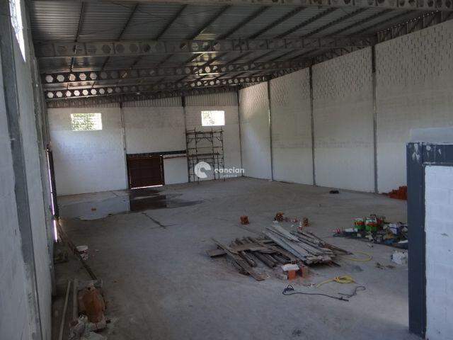 Pavilhão à venda no Nossa Senhora do Perpétuo Socorro: 
