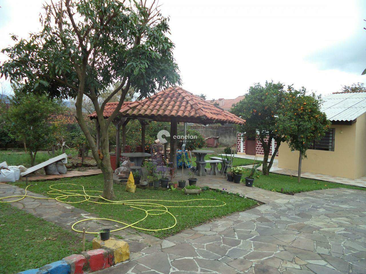 Casa à venda no Juscelino Kubitschek: 