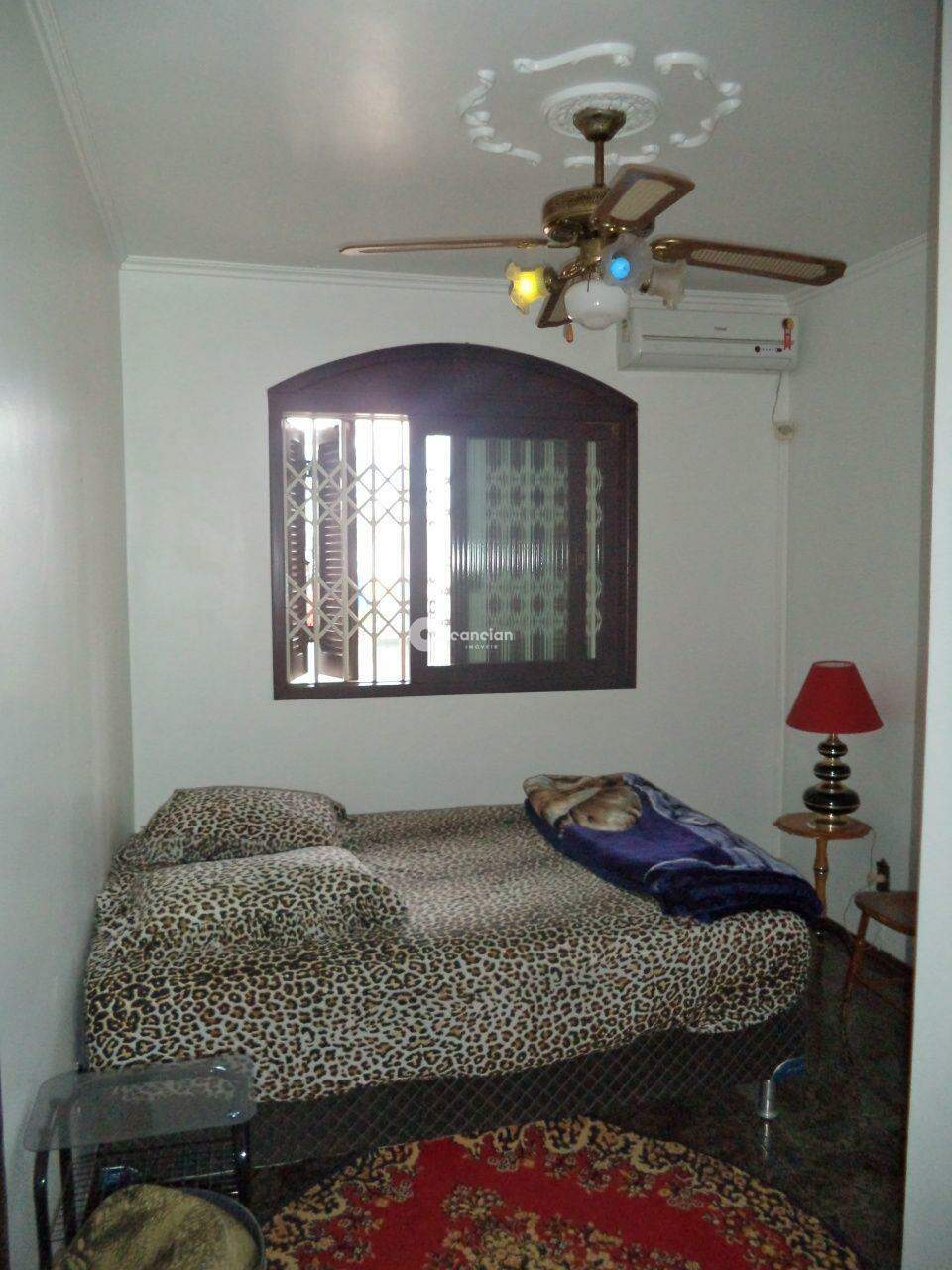 Casa à venda no Juscelino Kubitschek: 