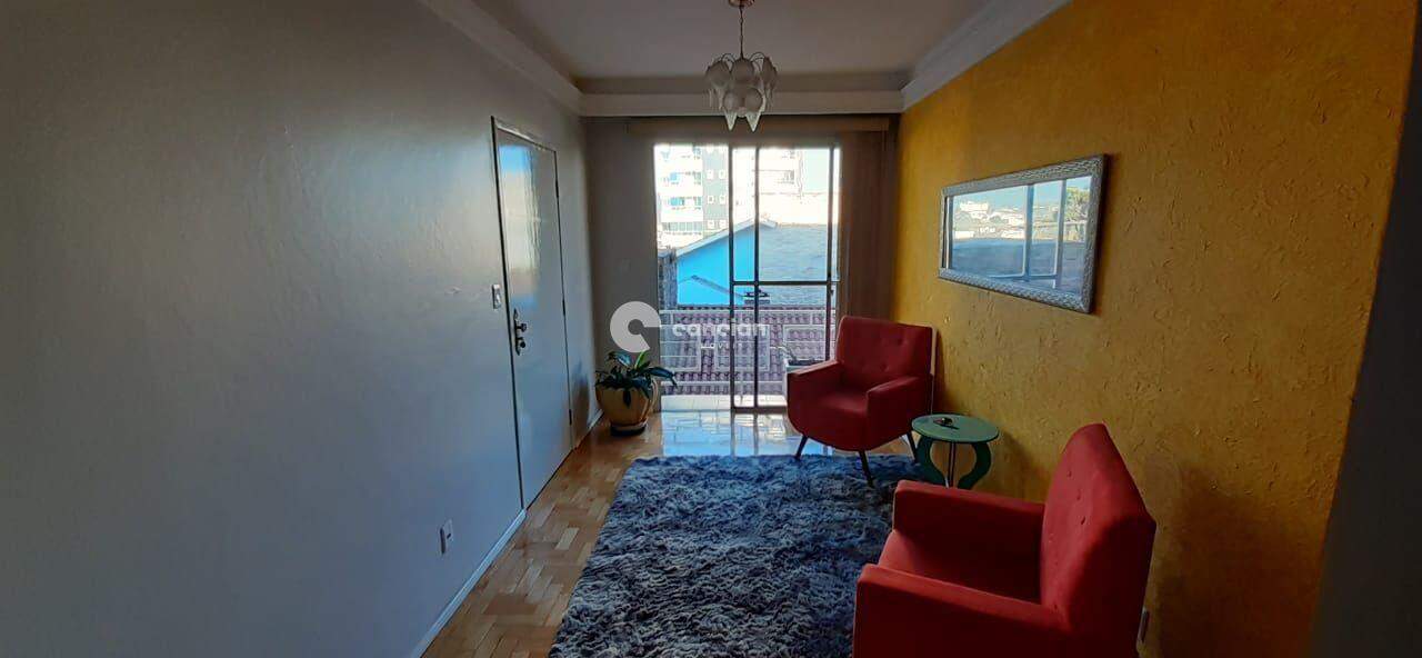 Apartamento à venda no Menino Jesus: 