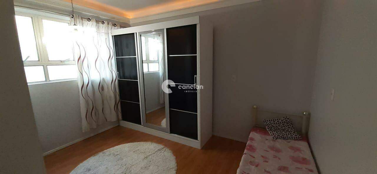 Apartamento à venda no Menino Jesus: 