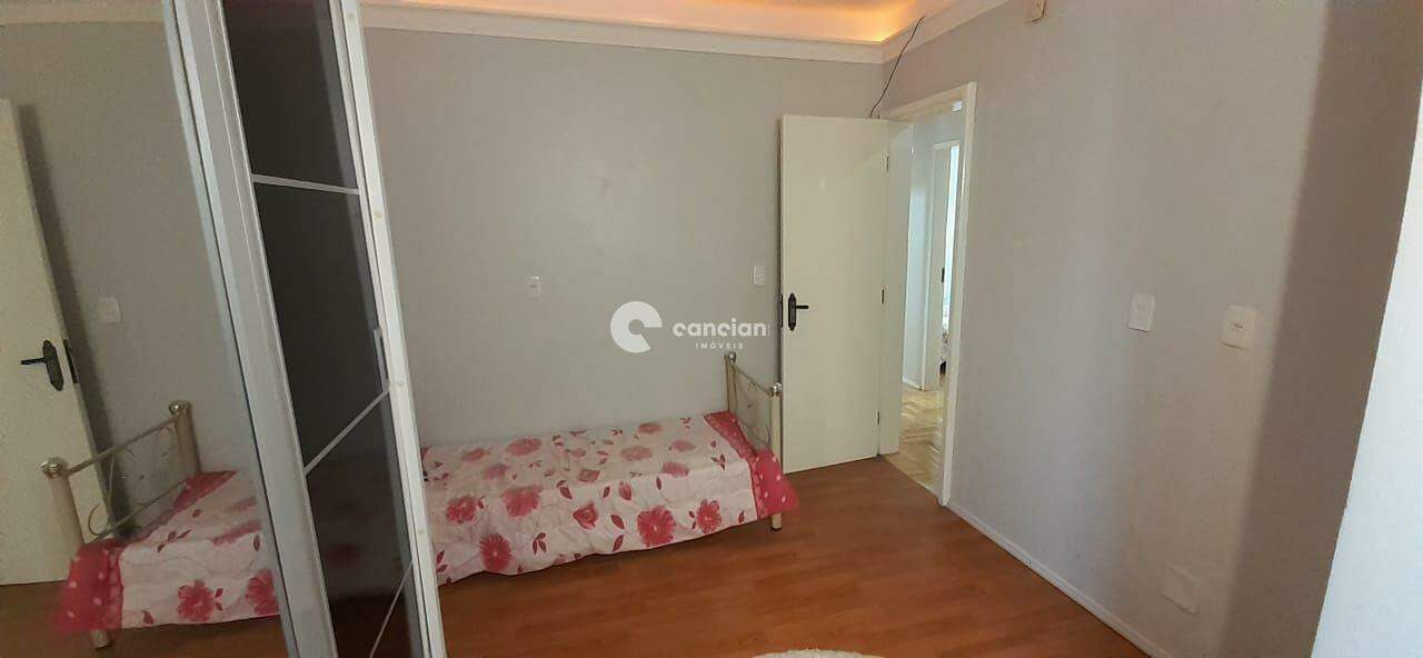 Apartamento à venda no Menino Jesus: 