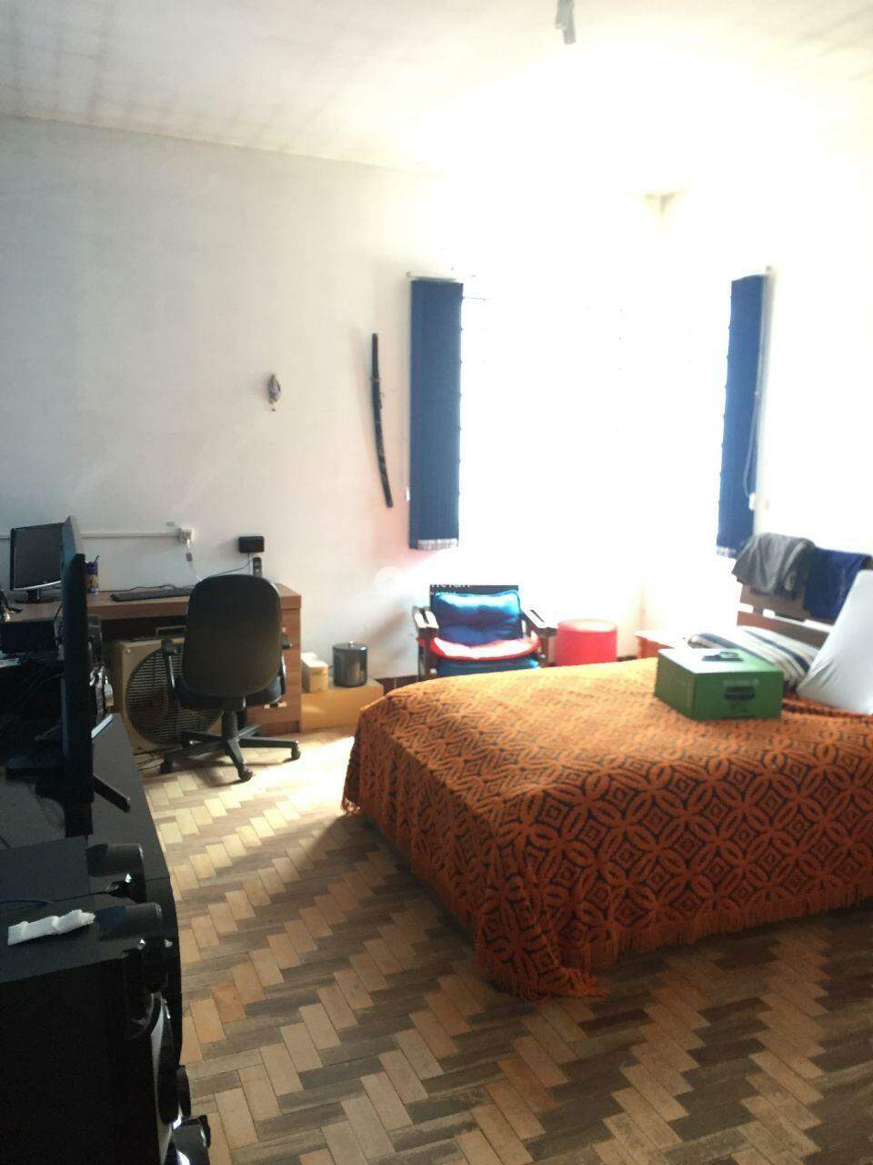 Casa à venda no Centro: 