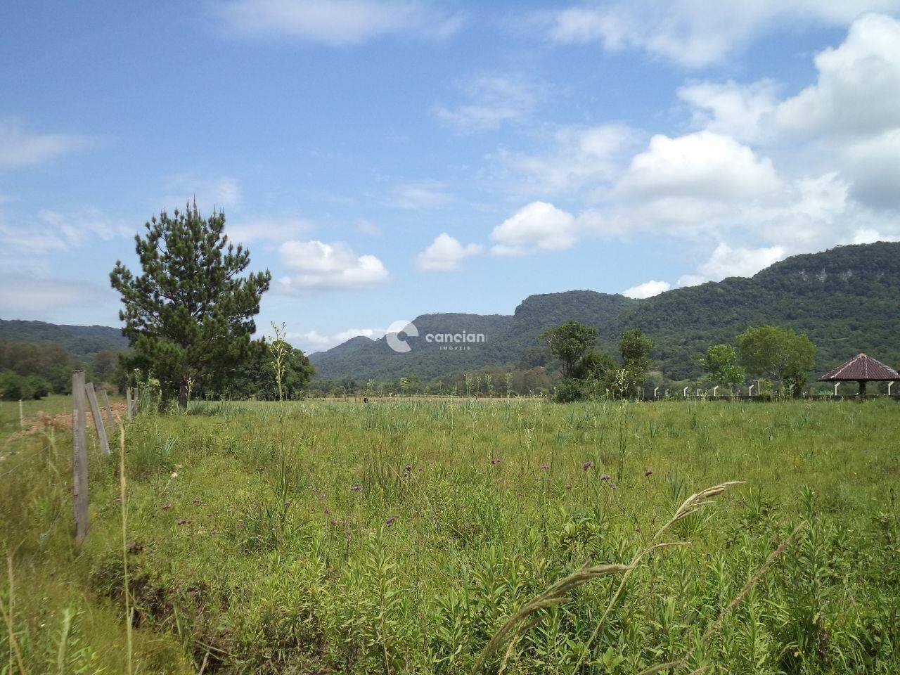 Área Rural à venda no Zona Rural: 