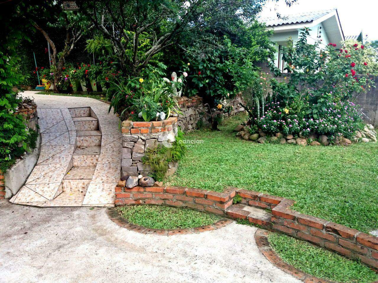 Casa à venda no Pé de Plátano: 