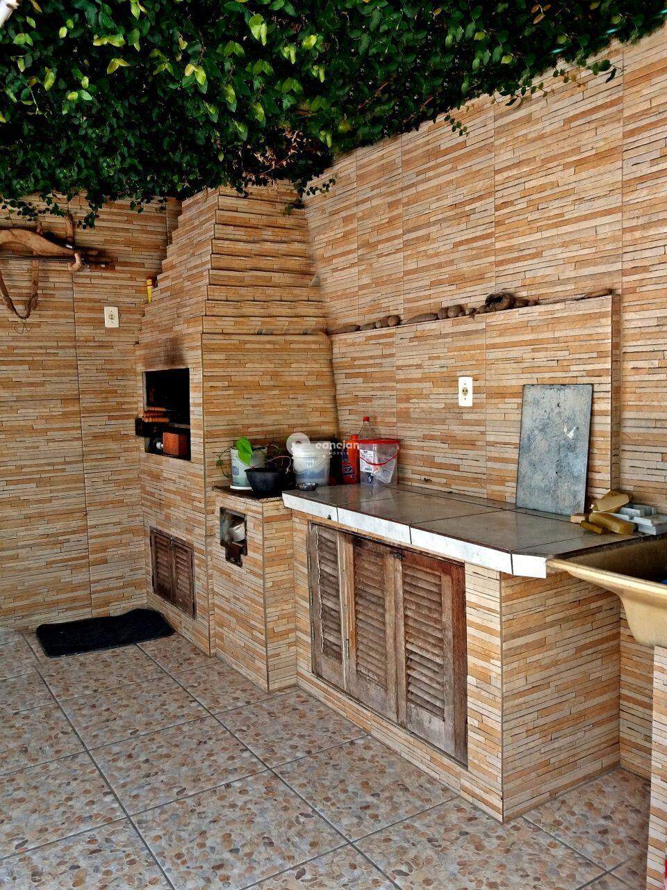 Casa à venda no Pé de Plátano: 