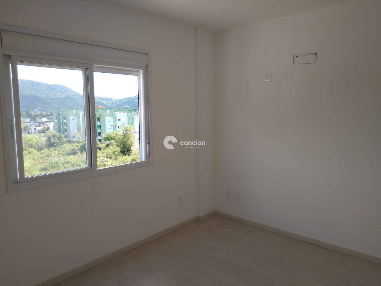Apartamento à venda no Camobi: 