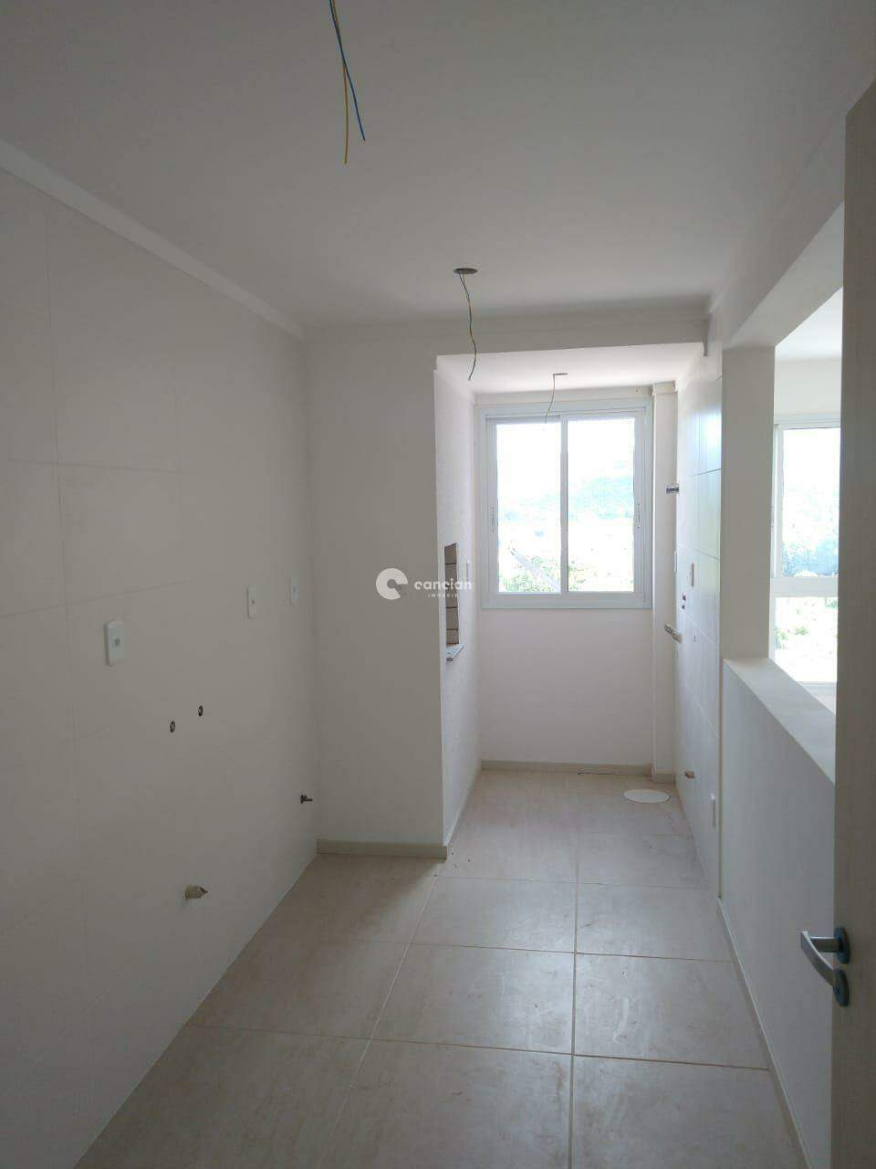 Apartamento à venda no Camobi: 