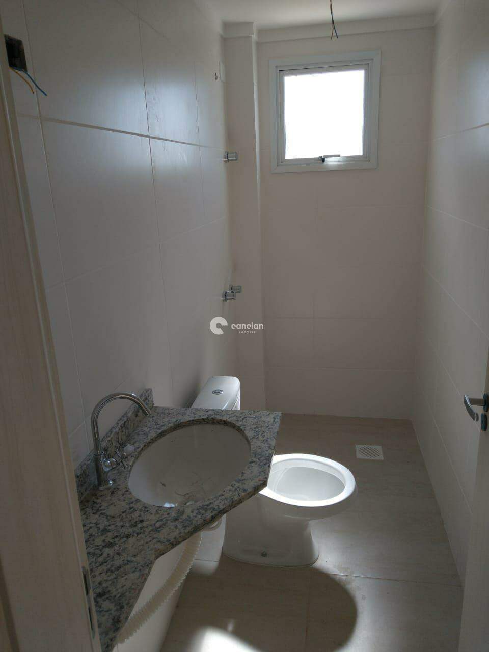 Apartamento à venda no Camobi: 