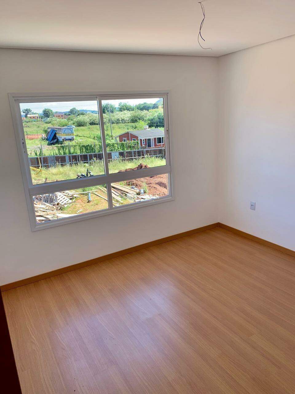 Casa de Condomínio à venda no Pinheiro Machado: 