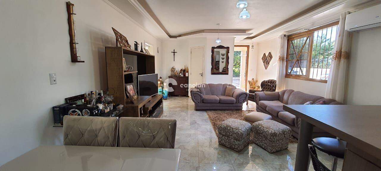 Casa à venda no Camobi:
