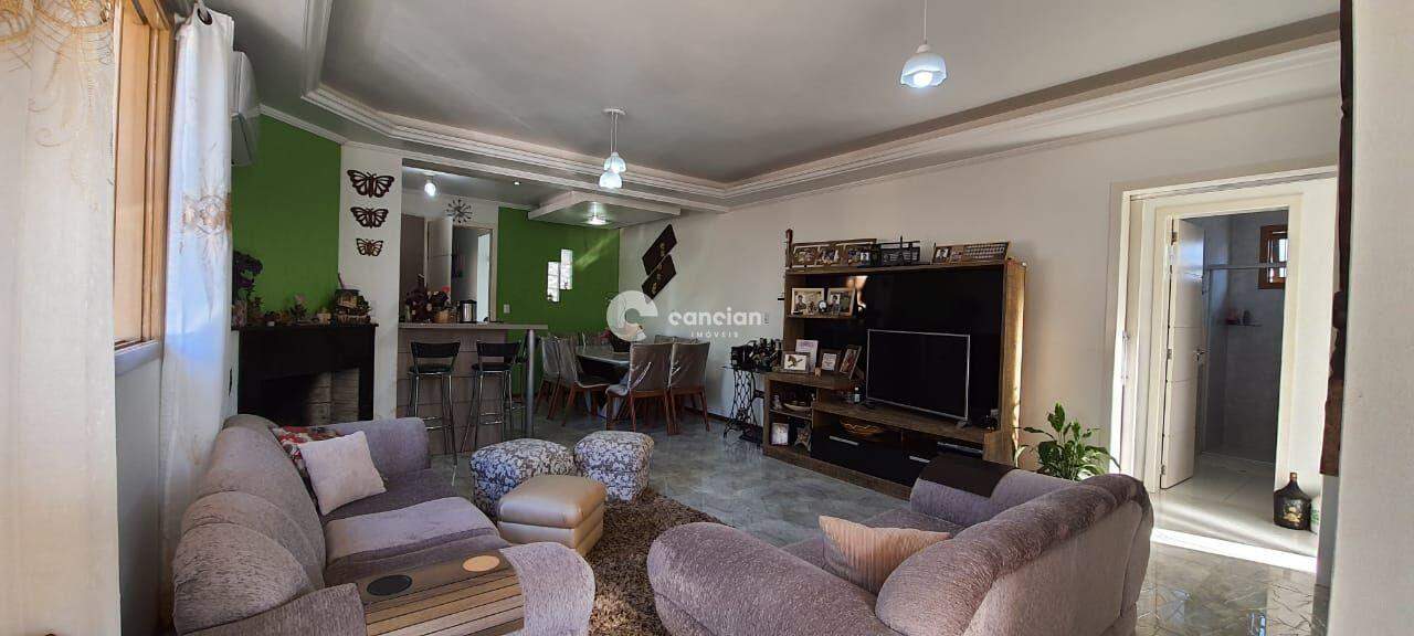 Casa à venda no Camobi: