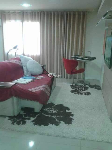 Casa à venda no Centro: 