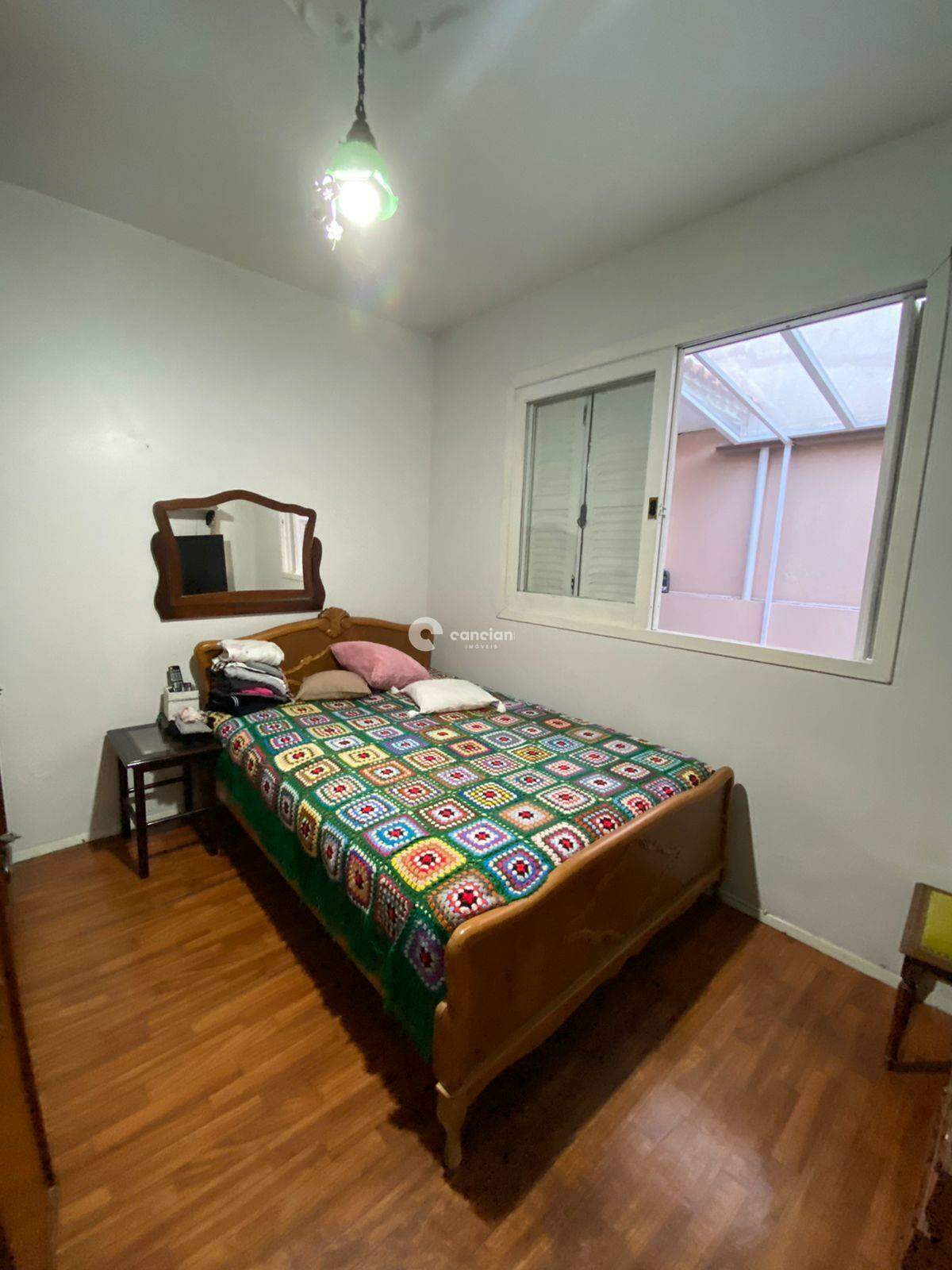 Casa à venda no Camobi: 