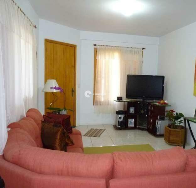 Casa à venda no Camobi: 