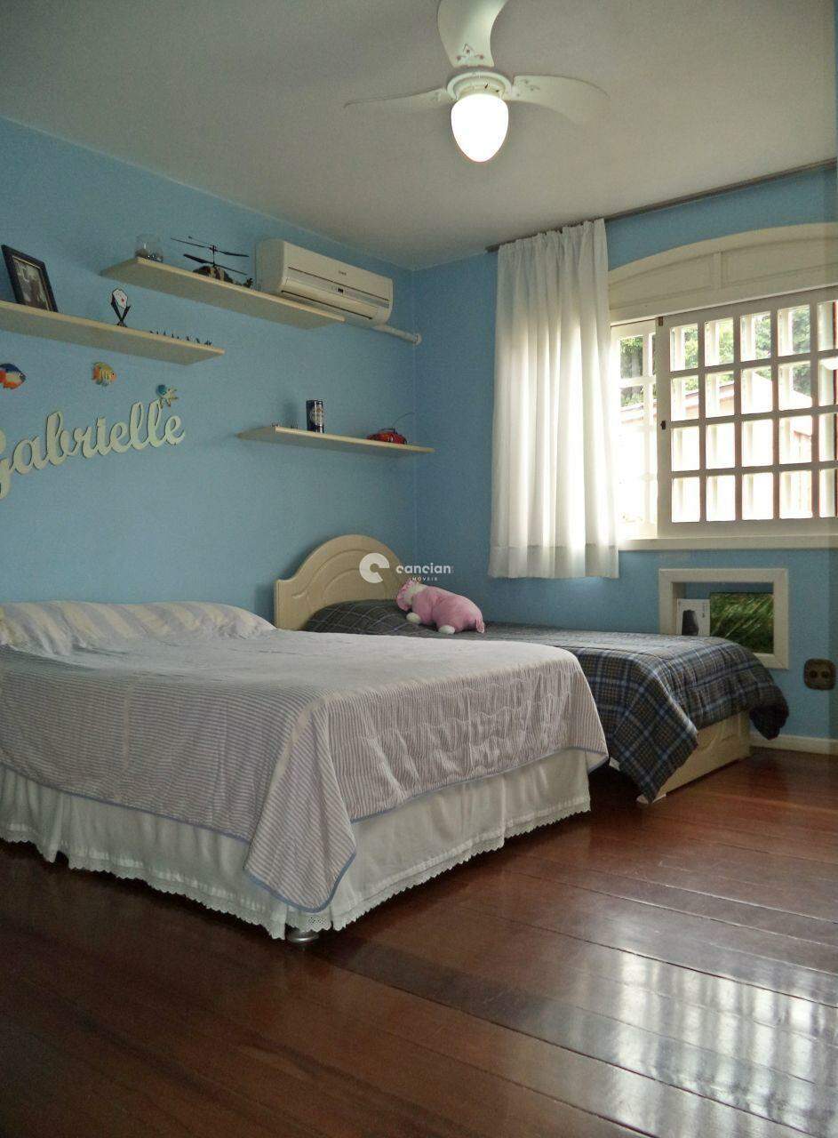 Casa à venda no Itararé: 