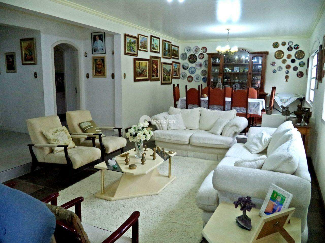 Casa à venda no Itararé: 