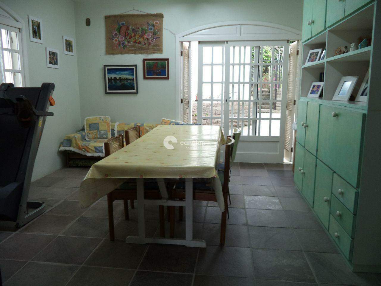Casa à venda no Itararé: 