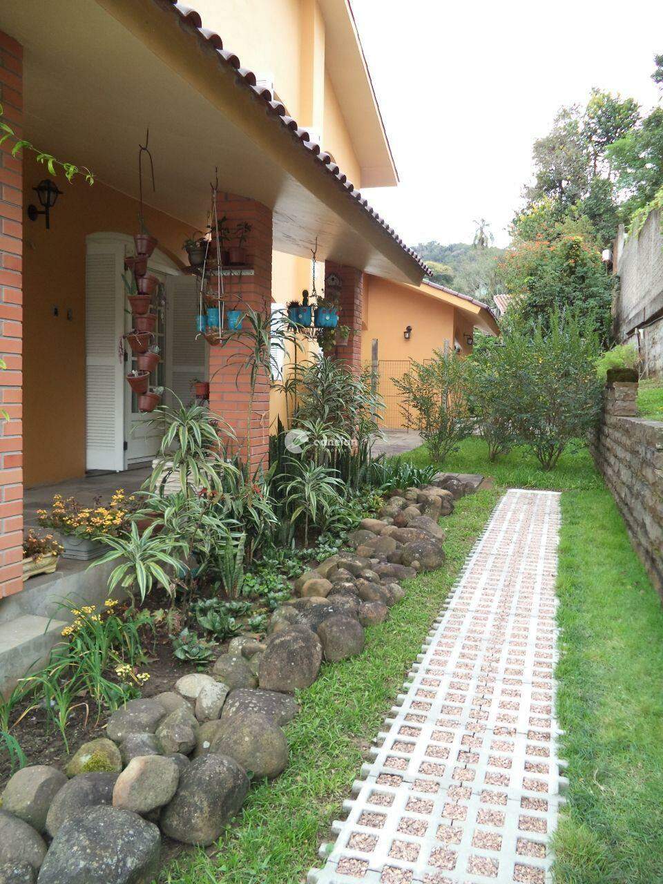 Casa à venda no Itararé: 
