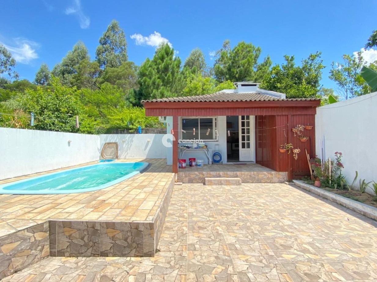 Casa à venda no Camobi: 