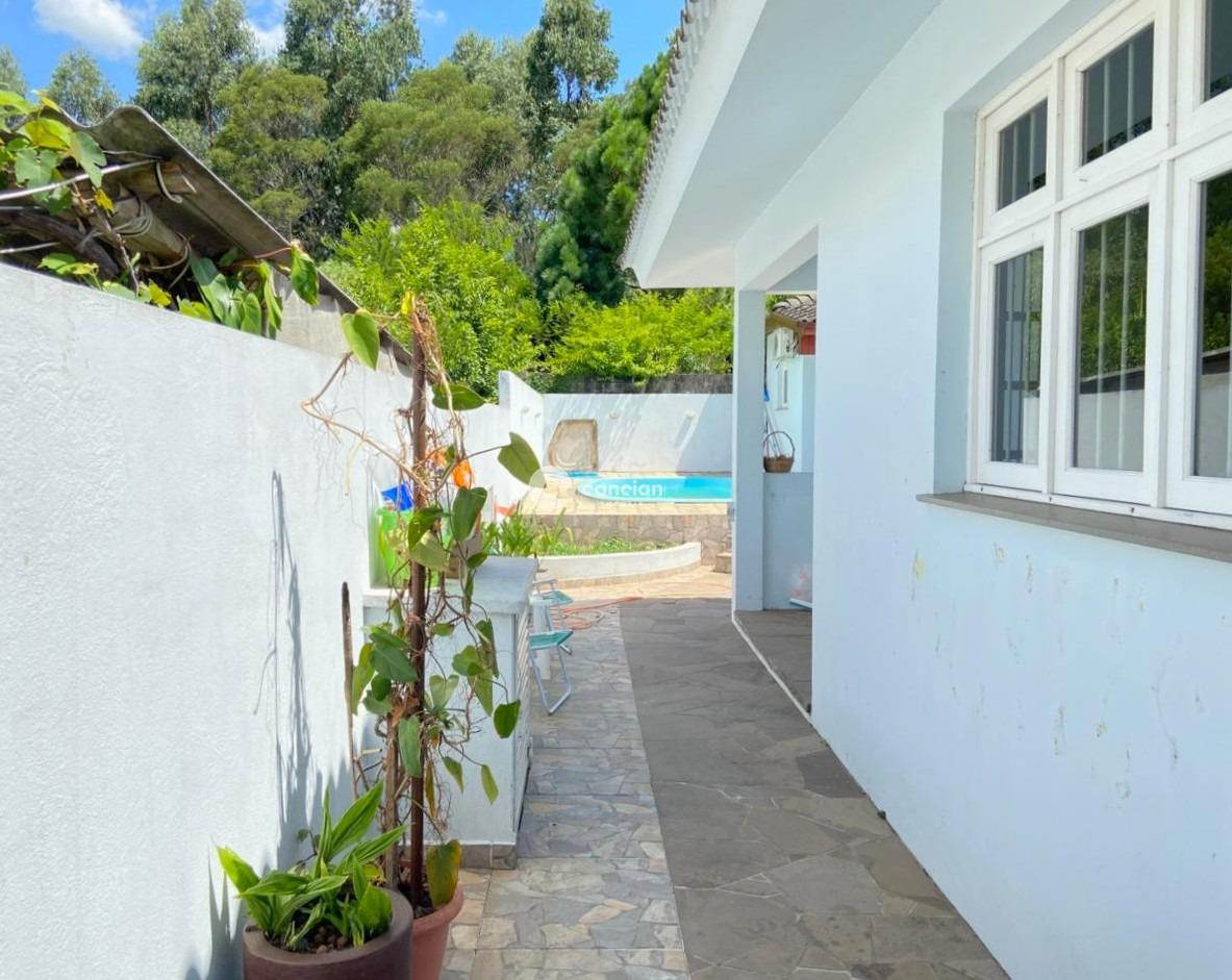 Casa à venda no Camobi: 